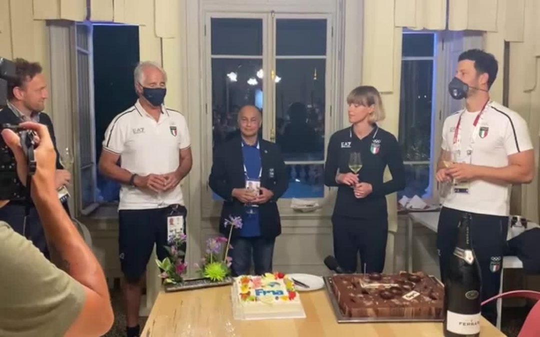Festa a Casa Italia a Tokyo per i 33 anni di Federica Pellegrini