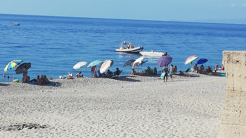 Paura a Bagnara, esplode il motore di un motoscafo: ustionato un 27enne