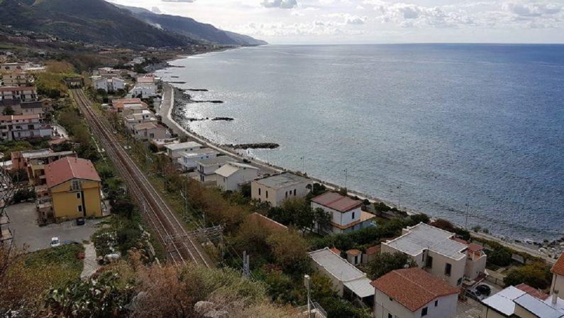 Morto in acqua a San Lucido, il bagnino: «Amava il mare, ho fatto di tutto per salvarlo»