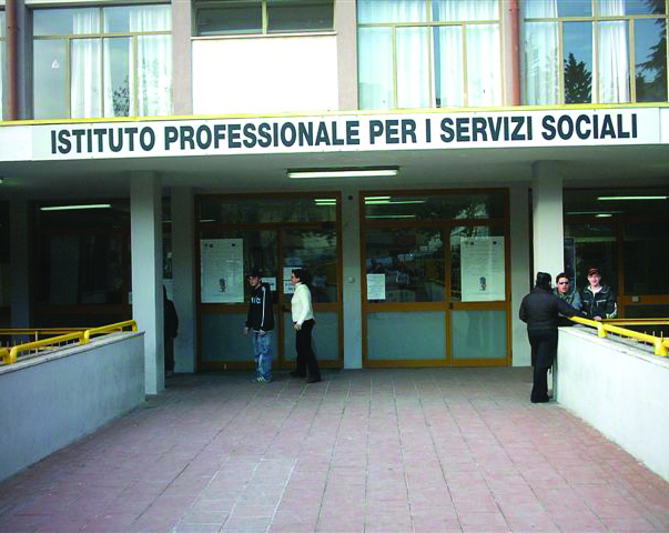 A Matera due scuole ancora in bilico