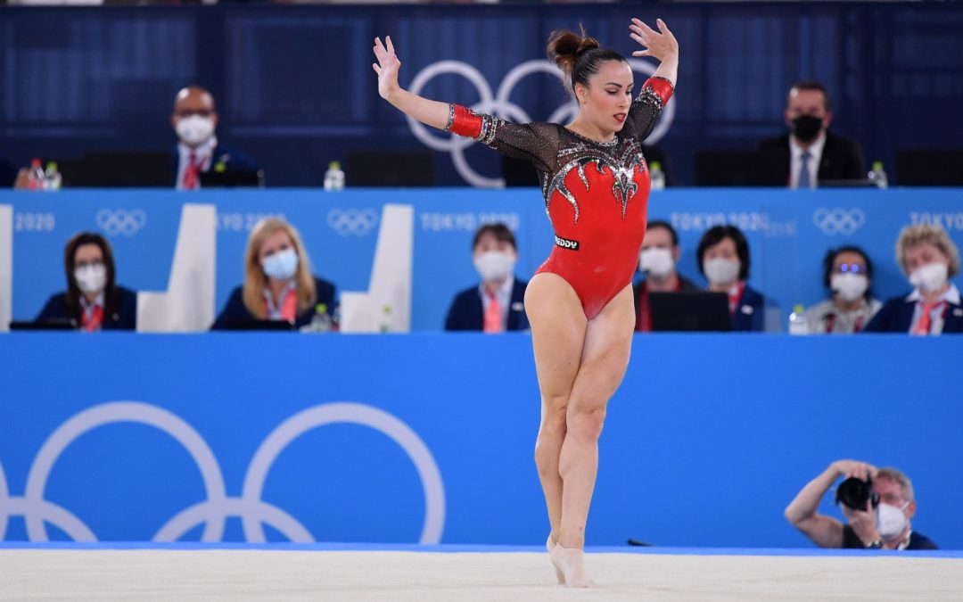 Ginnastica, argento Vanessa Ferrari nel corpo libero