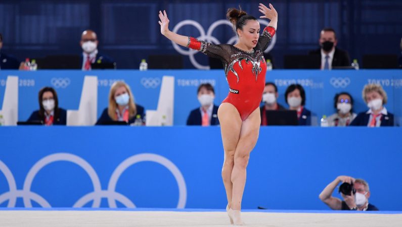 Ginnastica, argento Vanessa Ferrari nel corpo libero