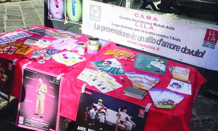 Un banchetto per promuovere la  prevenzione