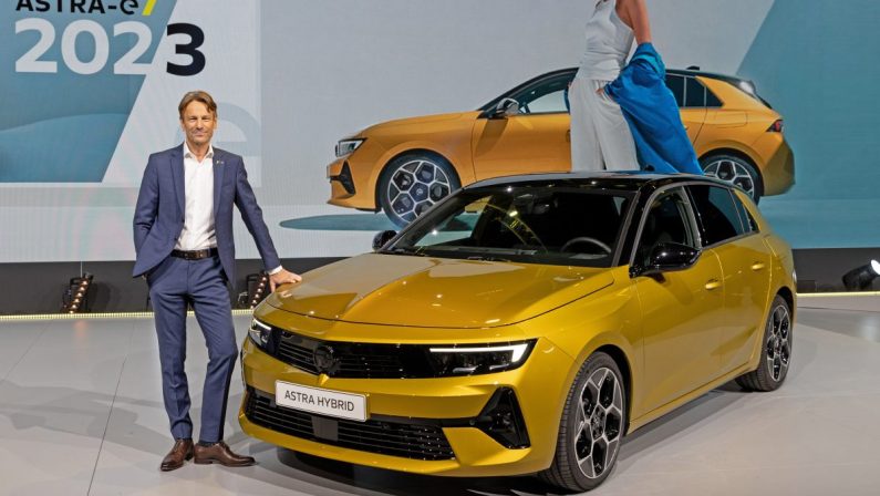 Nuova Opel Astra presentata in anteprima mondiale a Rùsselsheim
