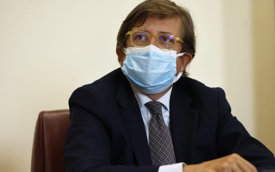 Sileri “Adesso l’obbligo vaccinale non serve”