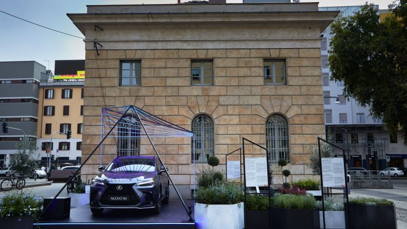 Lexus NX, la visione della mobilità del futuro alla Milano Design Week