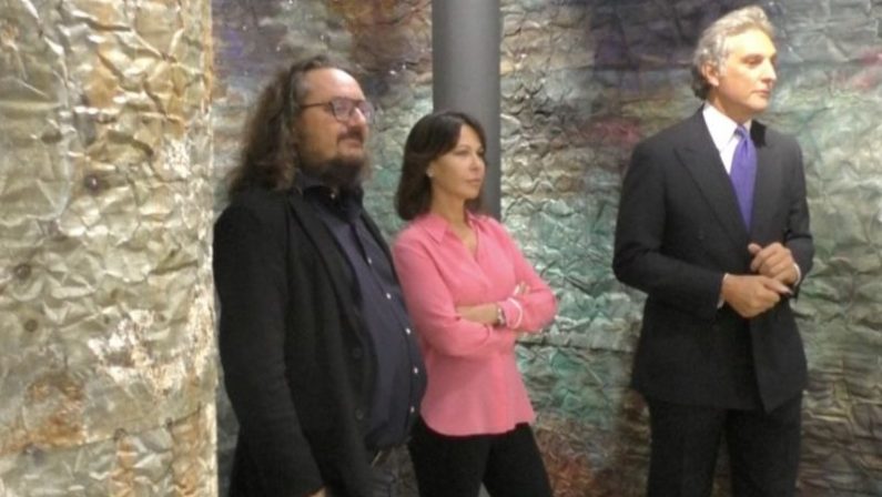 Mostre, alle Gallerie d’Italia di Milano la città che resiste di Leone