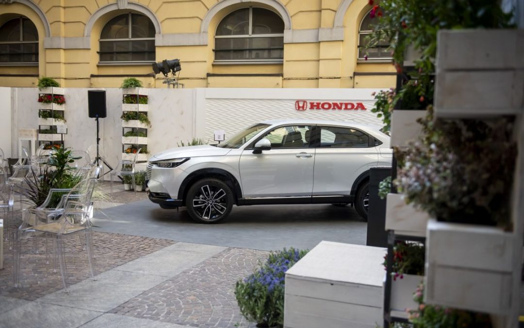 Honda HR-V e:HEV Full Hybrid, il nuovo SUV coupè
