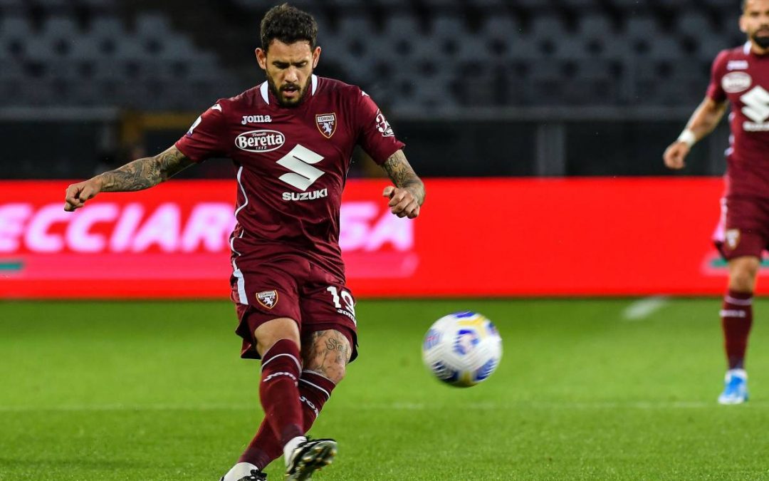 Il Genoa ribalta il Cagliari, vincono anche Torino e Udinese