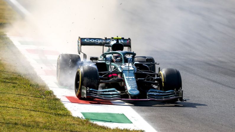 L’Aston Martin conferma per il 2022 Stroll e Vettel