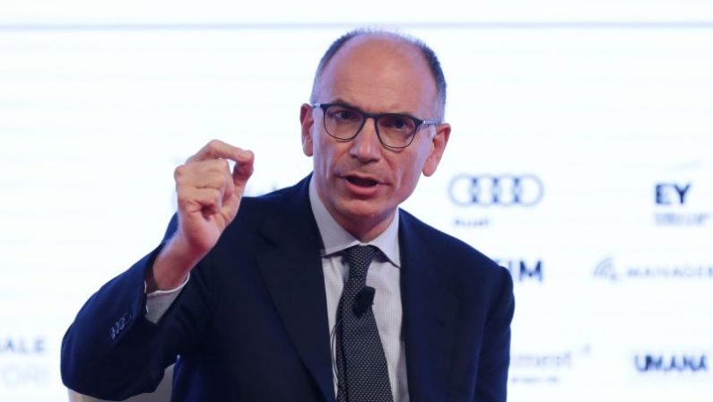 Green pass, Letta “E’ libertà, messaggi ambigui inaccettabili”
