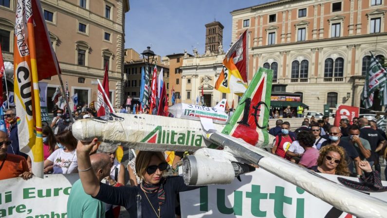 Ita, nessun accordo con i sindacati. Continua mobilitazione