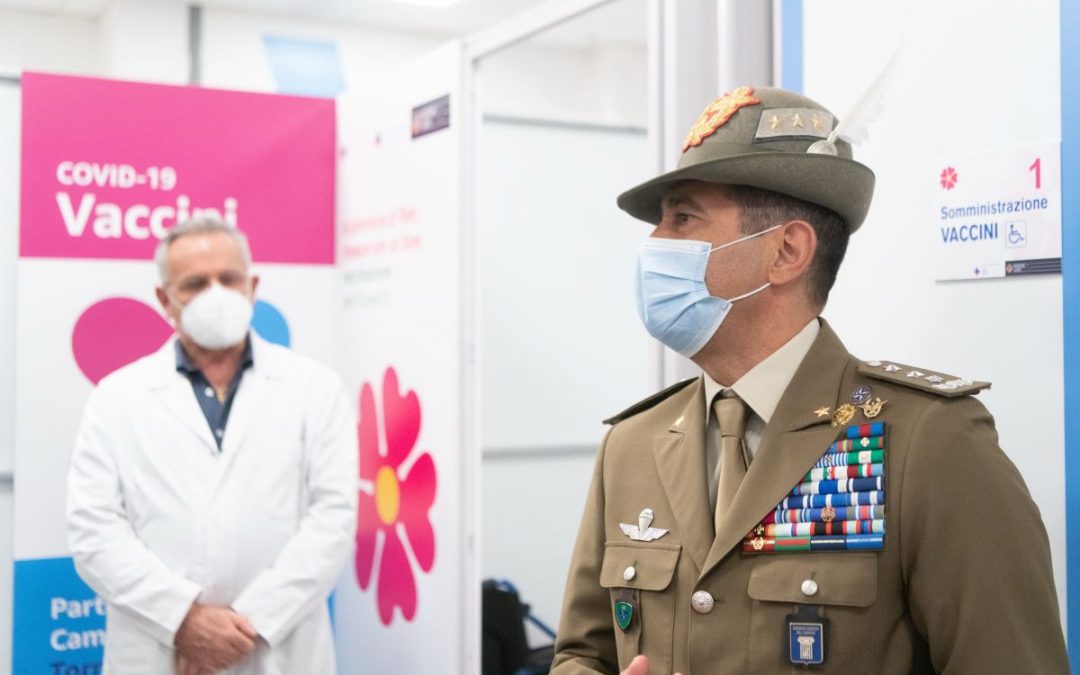 Vaccino, Figliuolo “Il piano per la terza dose è pronto”