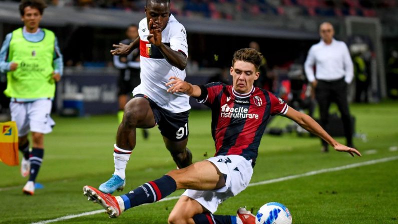 Emozioni e rigori al Dall’Ara, tra Bologna e Genoa finisce 2-2
