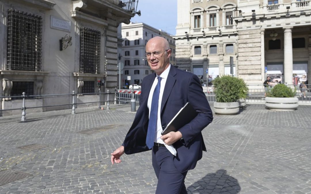 Governo, D’Incà “Fiducia serve ad accelerare per avere i fondi del pnrr”