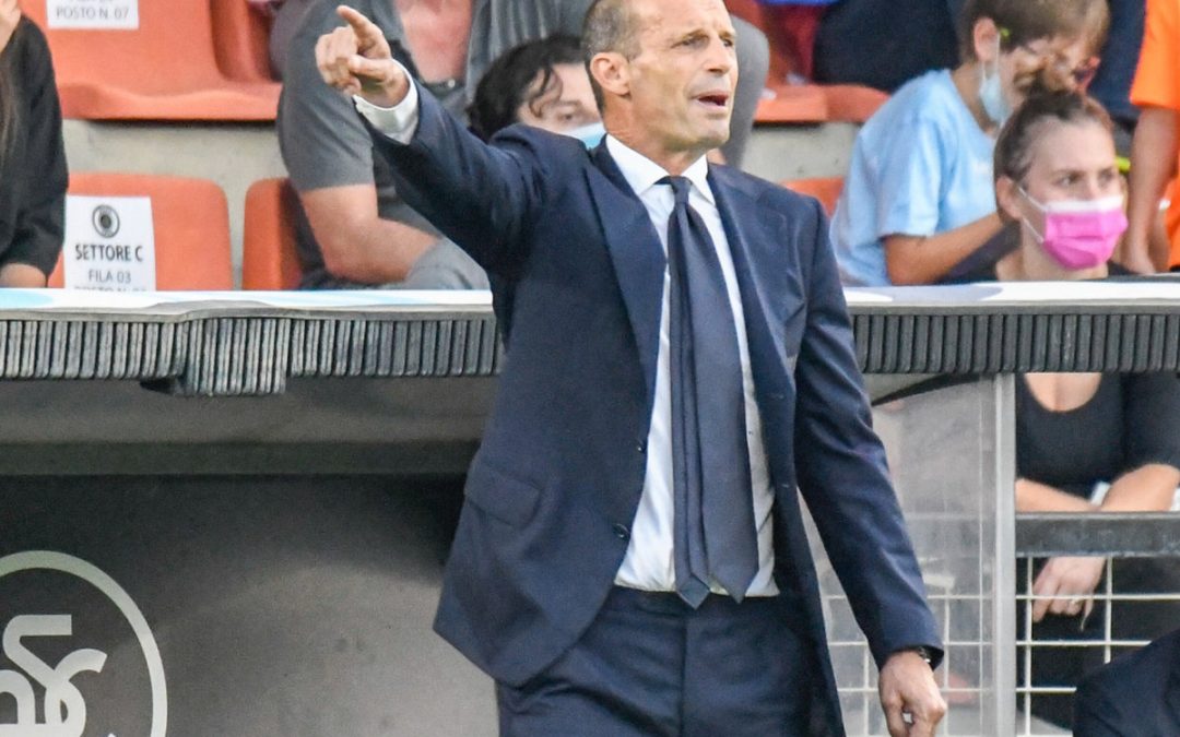 Allegri “Milanesi e Napoli favorite, noi in ritardo”