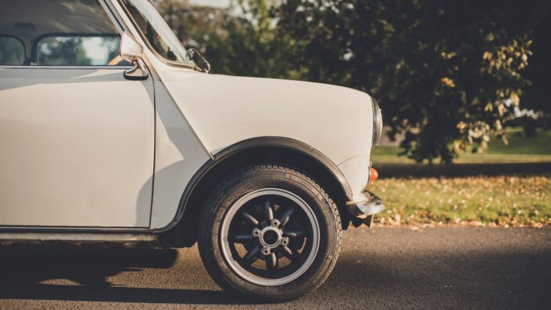 Pirelli CN54, il nuovo pneumatico per i collezionisti della Mini