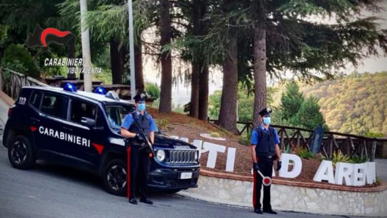 Positivo uno dei due aggressori ai carabinieri di Arena, militari in quarantena