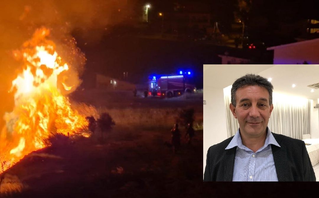 Un incendio (foto d'archivio) con nel riquadro la vittima Giuseppe De Bernardo