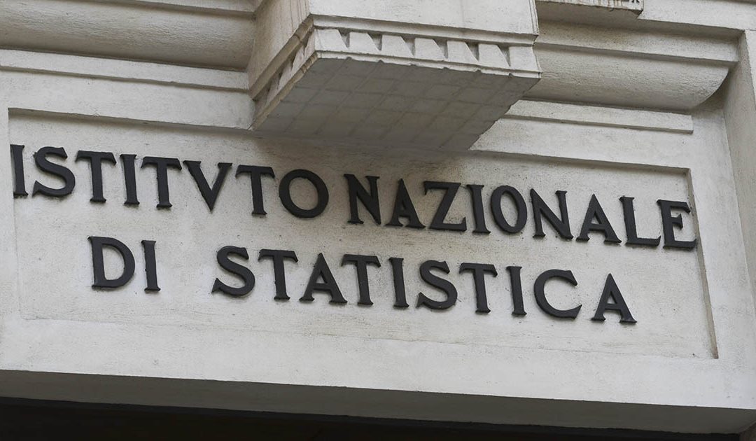 Istat: a settembre produzione industriale -2% rispetto al 2022