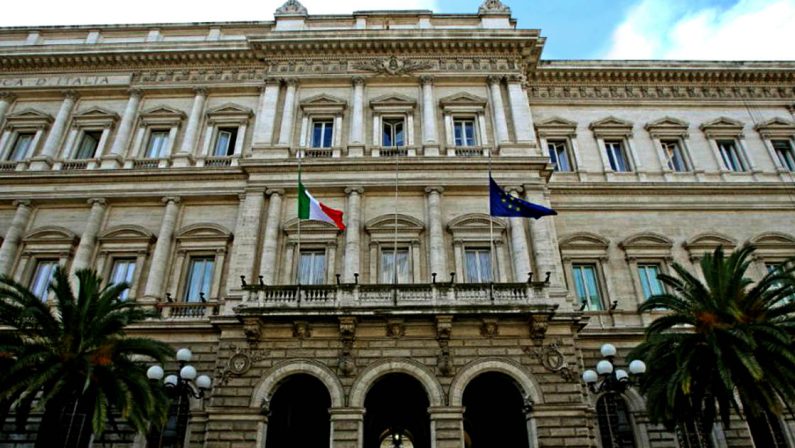 BANCHE E DEBITO PUBBLICO, PROMOSSA ANCORA L’ITALIA