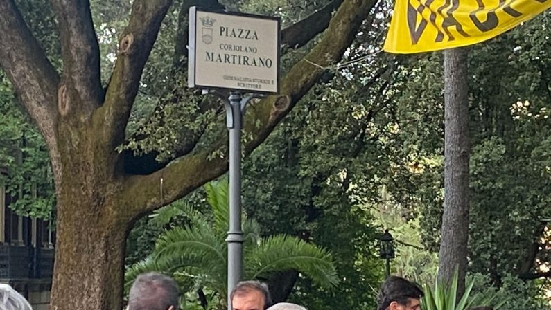 Cosenza, una piazza intitolata al giornalista Coriolano Martirano
