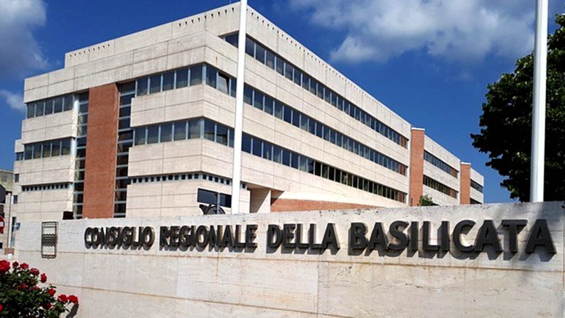 Giustizia, il consiglio regionale della Basilicata approva il referendum della Lega