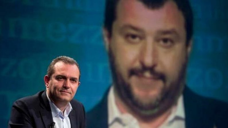 Indagini su Lega e ‘ndrangheta, de Magistris all’attacco di Salvini: «Nasconde la realtà»