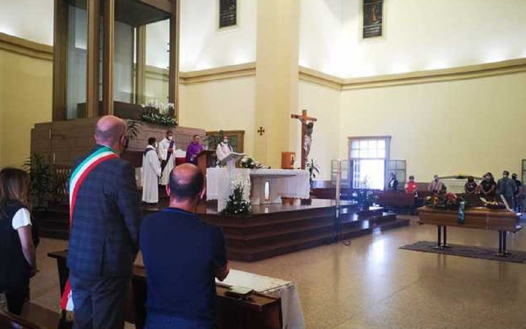 I funerali di Paolo Caprio