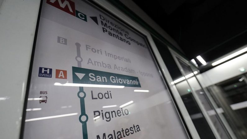 Sciopero dei trasporti pubblici, a Roma chiusa la Metro C