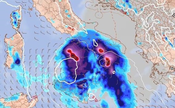 Meteo: allerta rossa sulla Calabria ionica, sabato 11 settembre previsti nubifragi