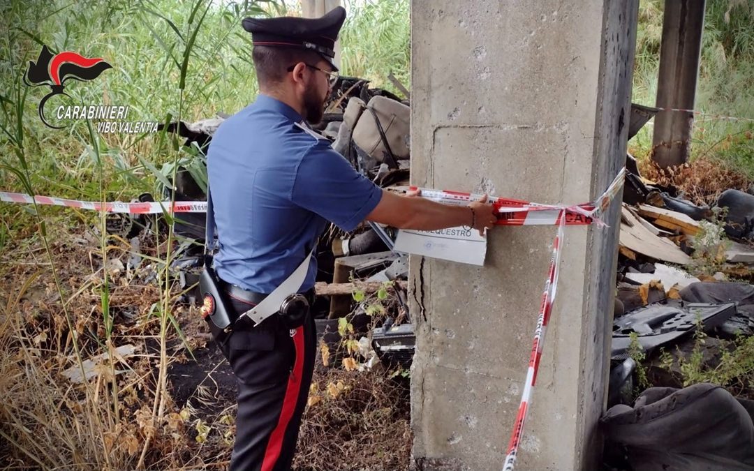 Bomba ecologica nell’area industriale di Vibo, sequestrato sito di 8400 metri quadrati