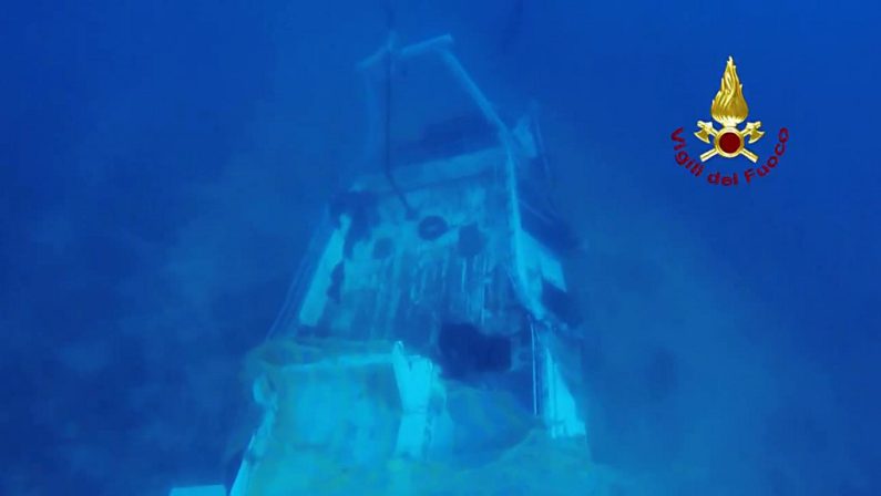 Immigrazione, 8 anni fa la strage di Lampedusa con 368 morti