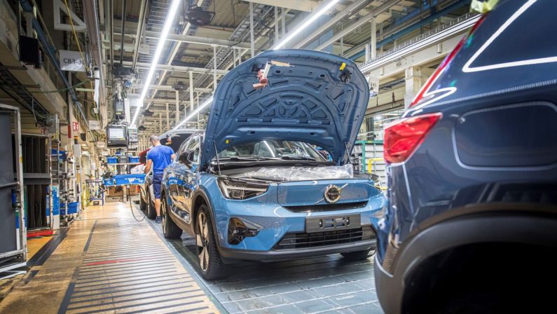 Volvo avvia la produzione della C40 Recharge a Ghent