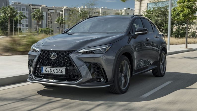 Arriva in Italia la nuova generazione di Lexus NX