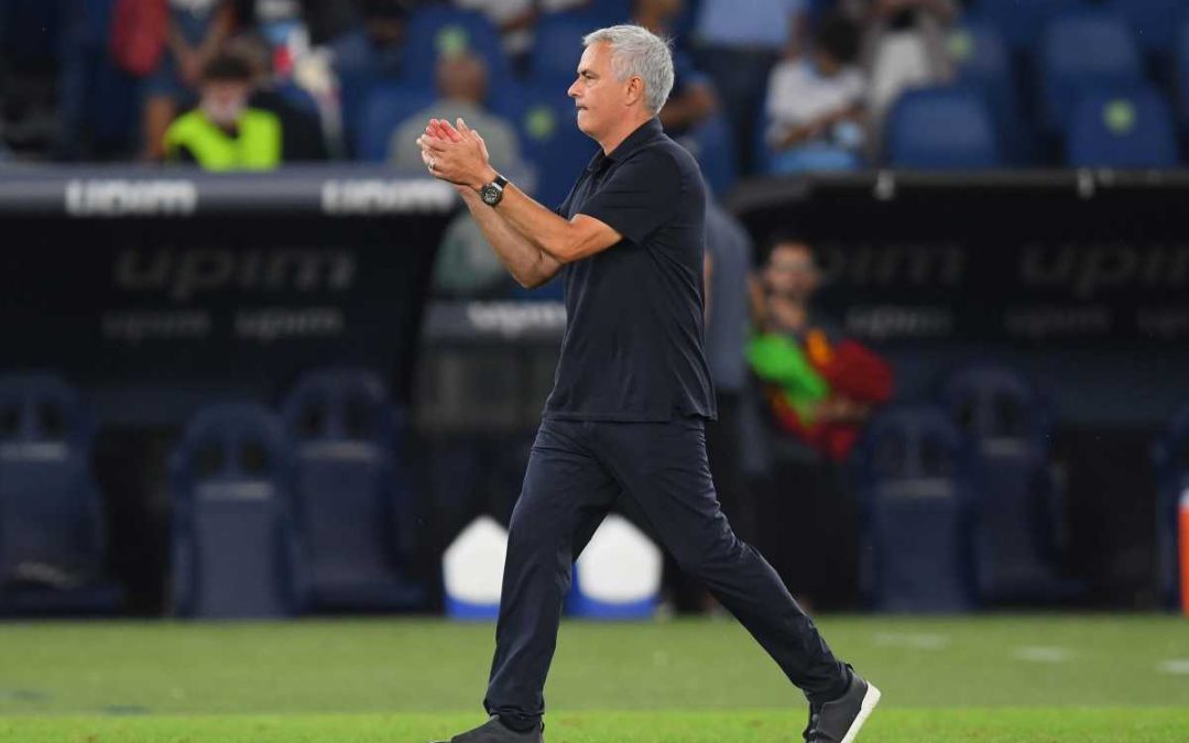 Mourinho “Non è una sfida fra me e Allegri. Orsato? Ha esperienza”