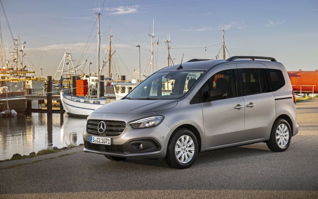 Nuovo Mercedes-Benz Citan, in versione furgone e tourer