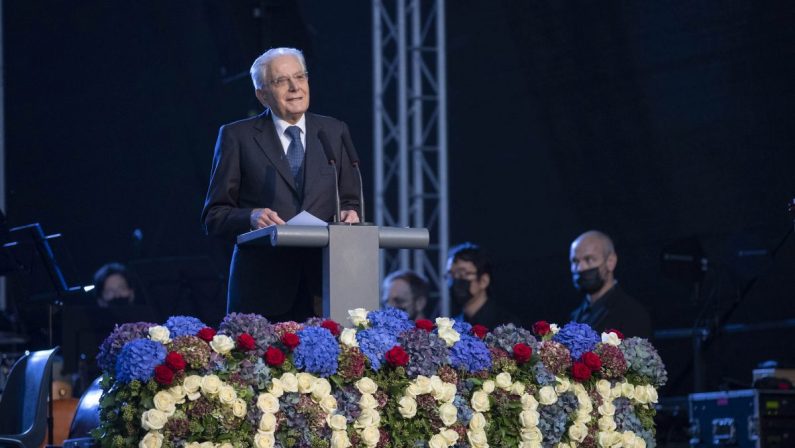 Ue, Mattarella “No a esitazioni sull’allargamento ai Balcani”