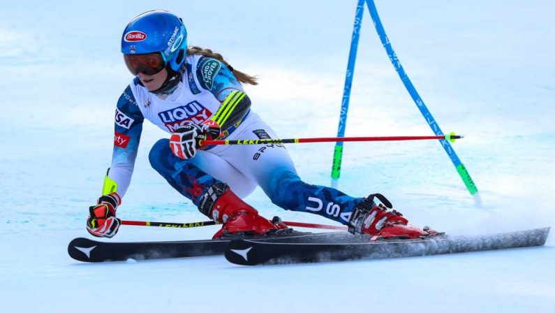 Shiffrin vince il gigante di Soelden, Goggia sedicesima