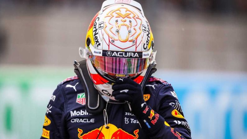 Formula 1, Verstappen vince ad Austin davanti a Hamilton, quarto Leclerc