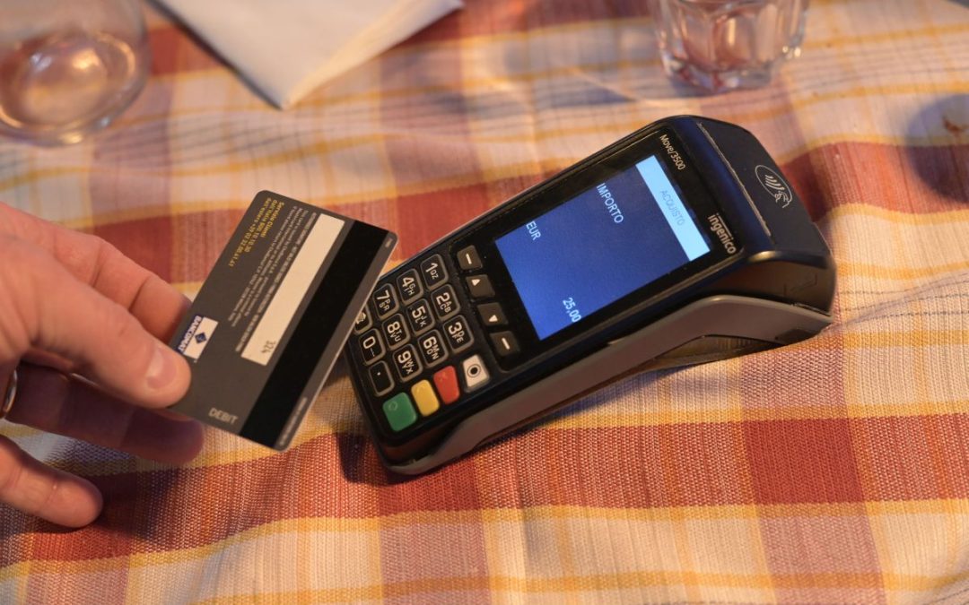 Manovra, M5S “Draghi rispetti gli impegni sul cashback”
