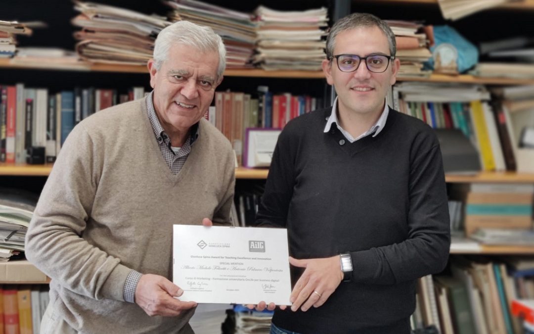 Antonio Volpentesta e Alberto Felicetti con il riconoscimento ricevuto