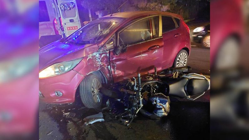 Drammatico incidente stradale a Cosenza, grave un 29enne