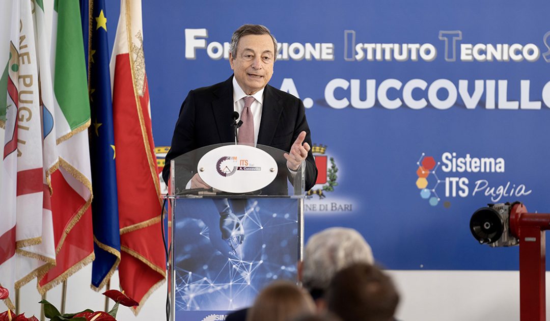 Mario Draghi in visita a bari all'Itis Cuccovillo