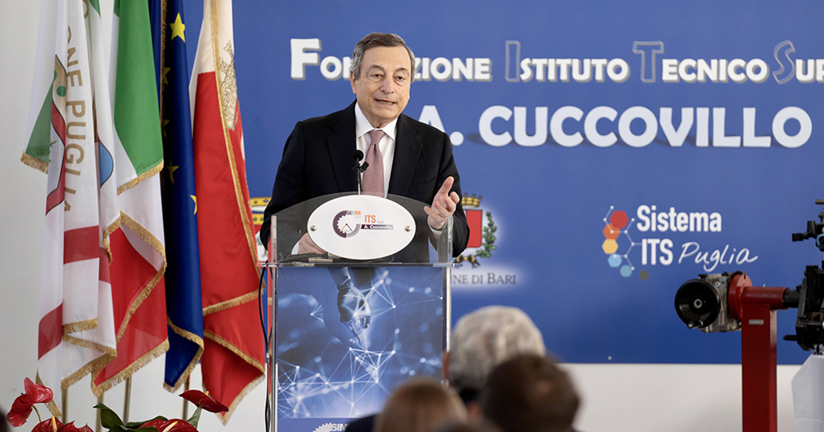 Mario Draghi Scuola Bari