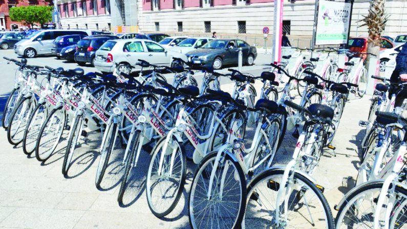 Bici a noleggio, a Bari pronti a ripartire