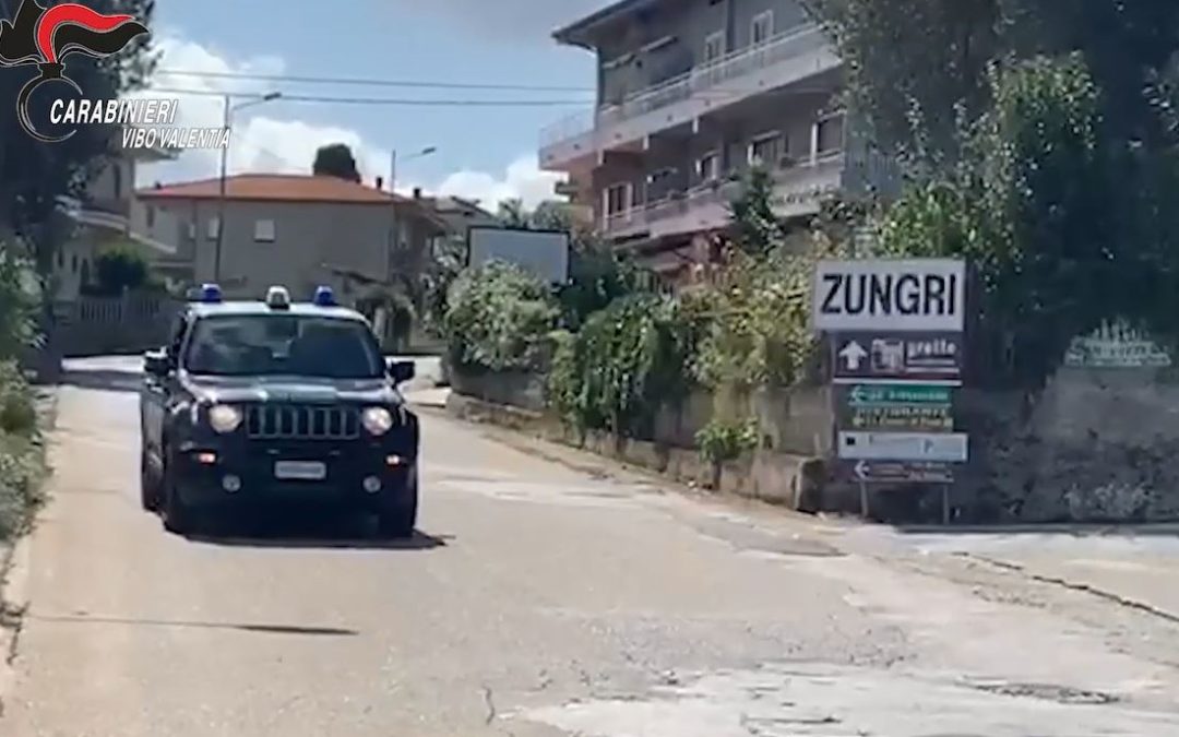 Maltratta l’ex moglie per quattro anni, arrestato un uomo nel Vibonese