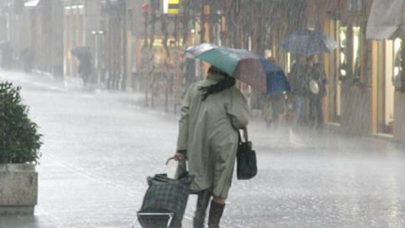 Maltempo in Puglia, previsti temporali e venti di burrasca