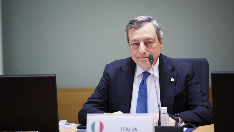 LA MACCHINA VA A REGIME. PER DECRETO