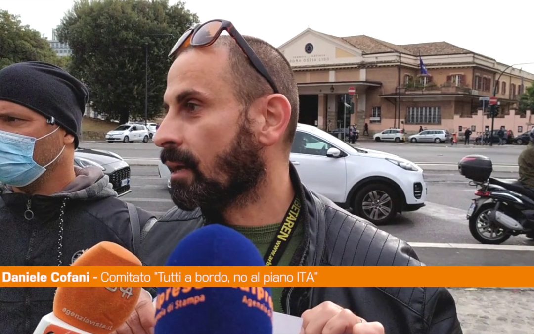 Roma, Protesta ex lavoratori Alitalia “Gualtieri ha scritto piano Ita”